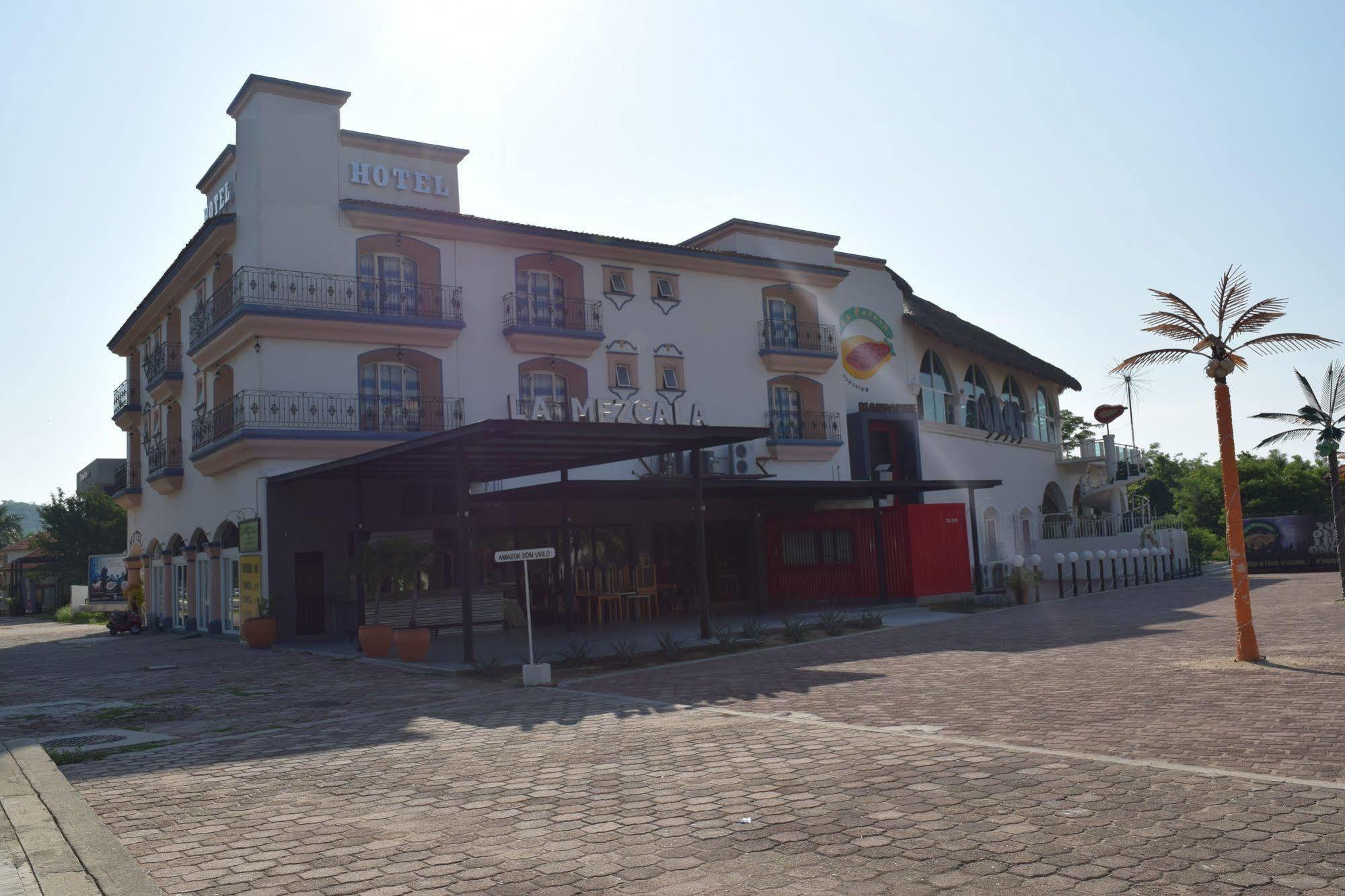 Hotel Zone H Fun Included Huatulco Exterior foto